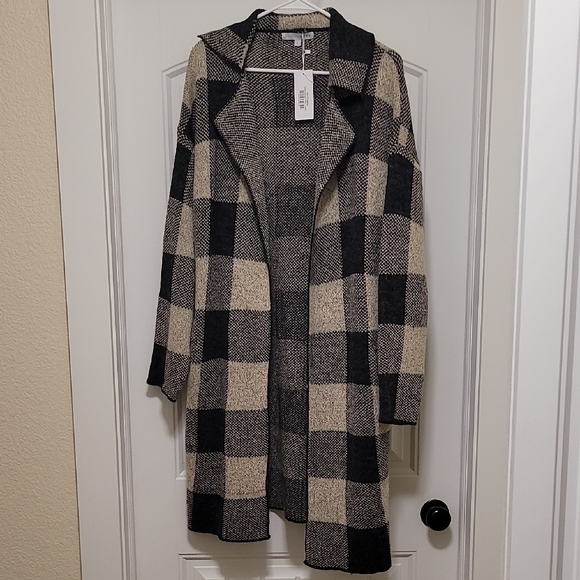 Baltic Born Sweaters - Baltic Born Women's Toronto Cardigan In Black & Taupe